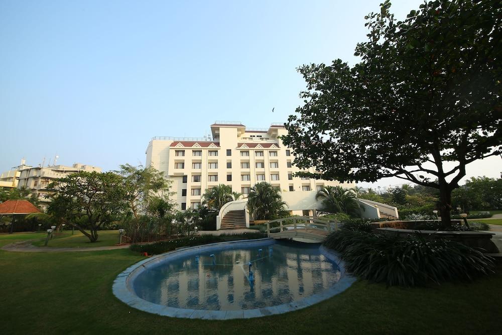 Welcomhotel By Itc Hotels, Devee Grand Bay, Visakhapatnam Exterior foto